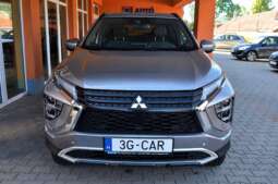 Mitsubishi Eclipse Cross 2.4 PHEV Intense Navi 4WD CVT (Automata) (2022)