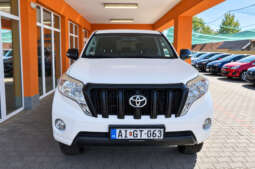 Toyota Land Cruiser Prado 3.0 D-4D Prestige (Automata) (2015)